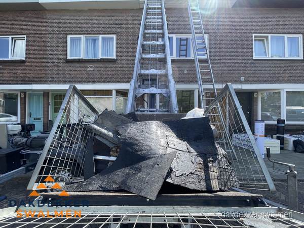 Kosten dakreparatie: dakschade aan flatgebouw in Swalmen Kosten dakreparatie: dakschade aan flatgebouw in Swalmen